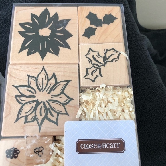 Christmas Poinsettia and Snow Angels Stamps, new - Picture 3 of 3